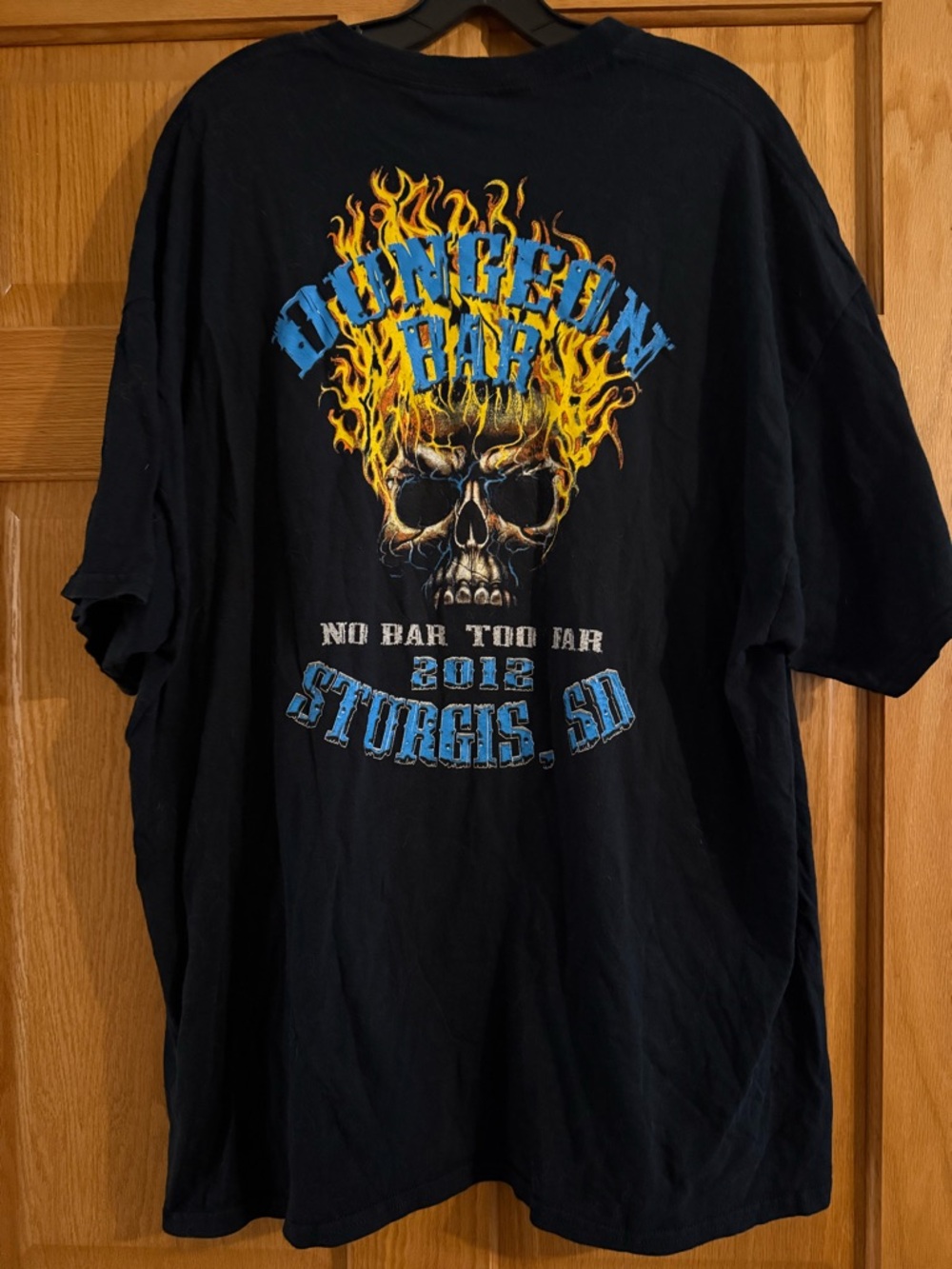 Sturgis Dungeon Bar Biker Motorcycle themed t-shirt men’s size XXL biker tee